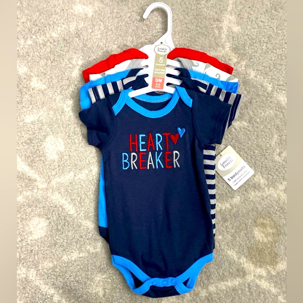 NWT Lovable Friends Baby Boy 5-Pack Onesies